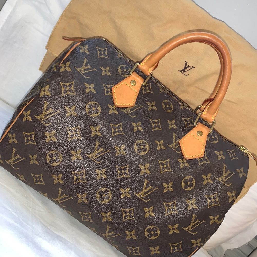 Authentic Louis Vuitton Speedy 30